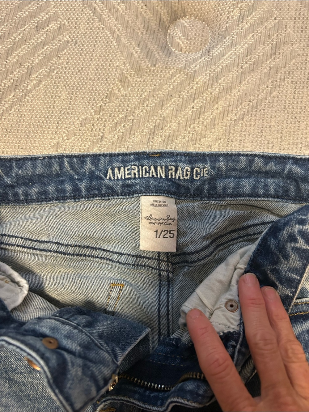 Size 1/25 American rag mid rise jeans